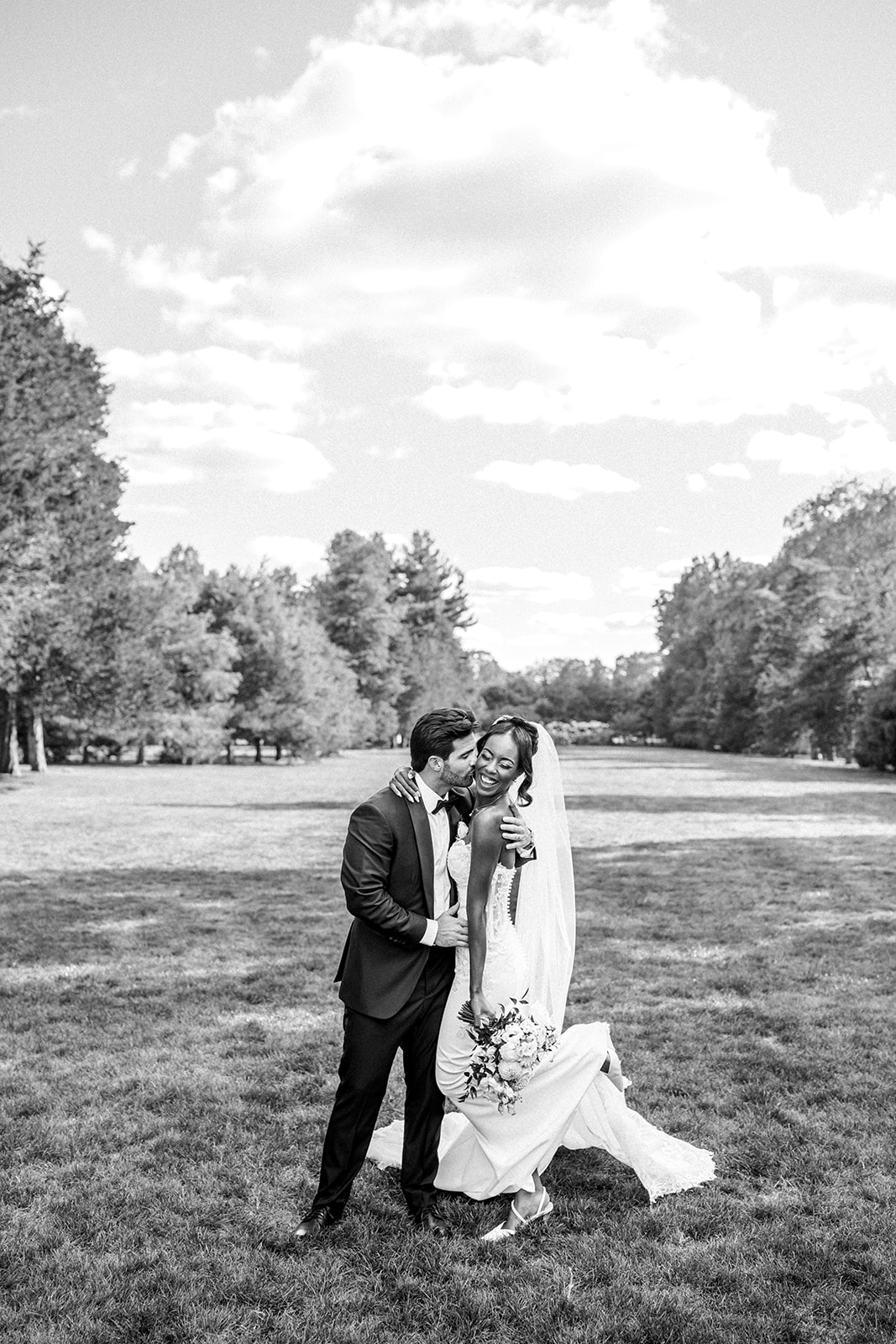 Bride and groom sharing a portrait moment at Wadsworth Mansion in Connecticut