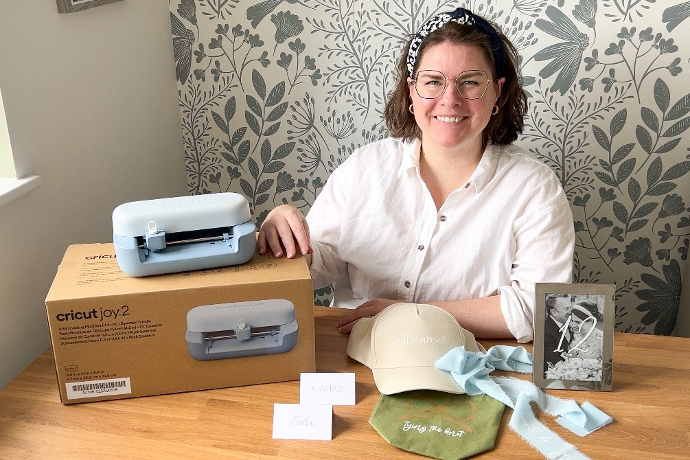 How to unbox and setup your Cricut Joy 2 for your wedding DIY