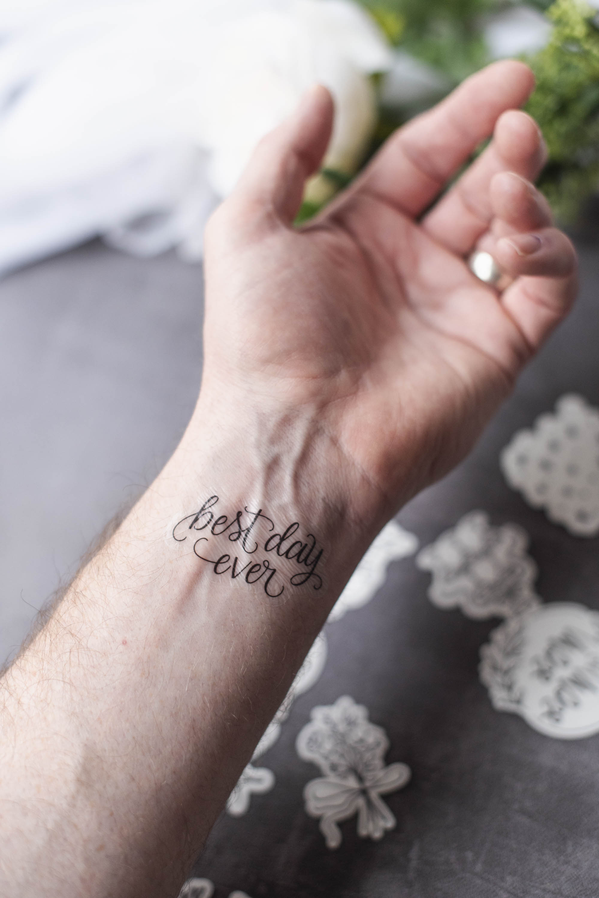 How to make Cricut wedding tattoo favors