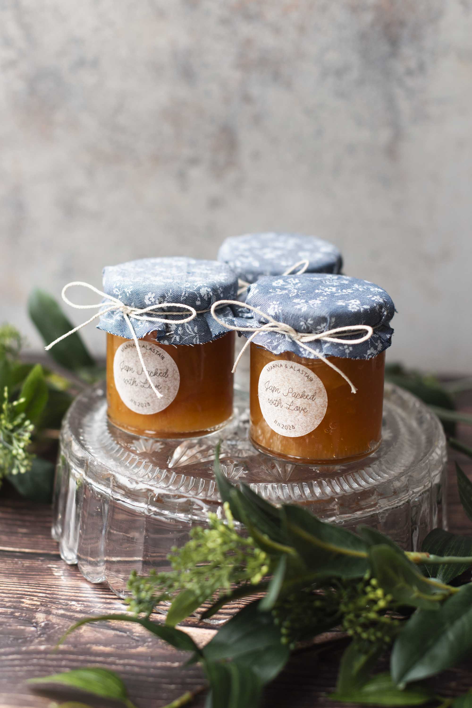 Eco friendly wedding jam jar favor labels made with Cricut machine and dissolvable label paper