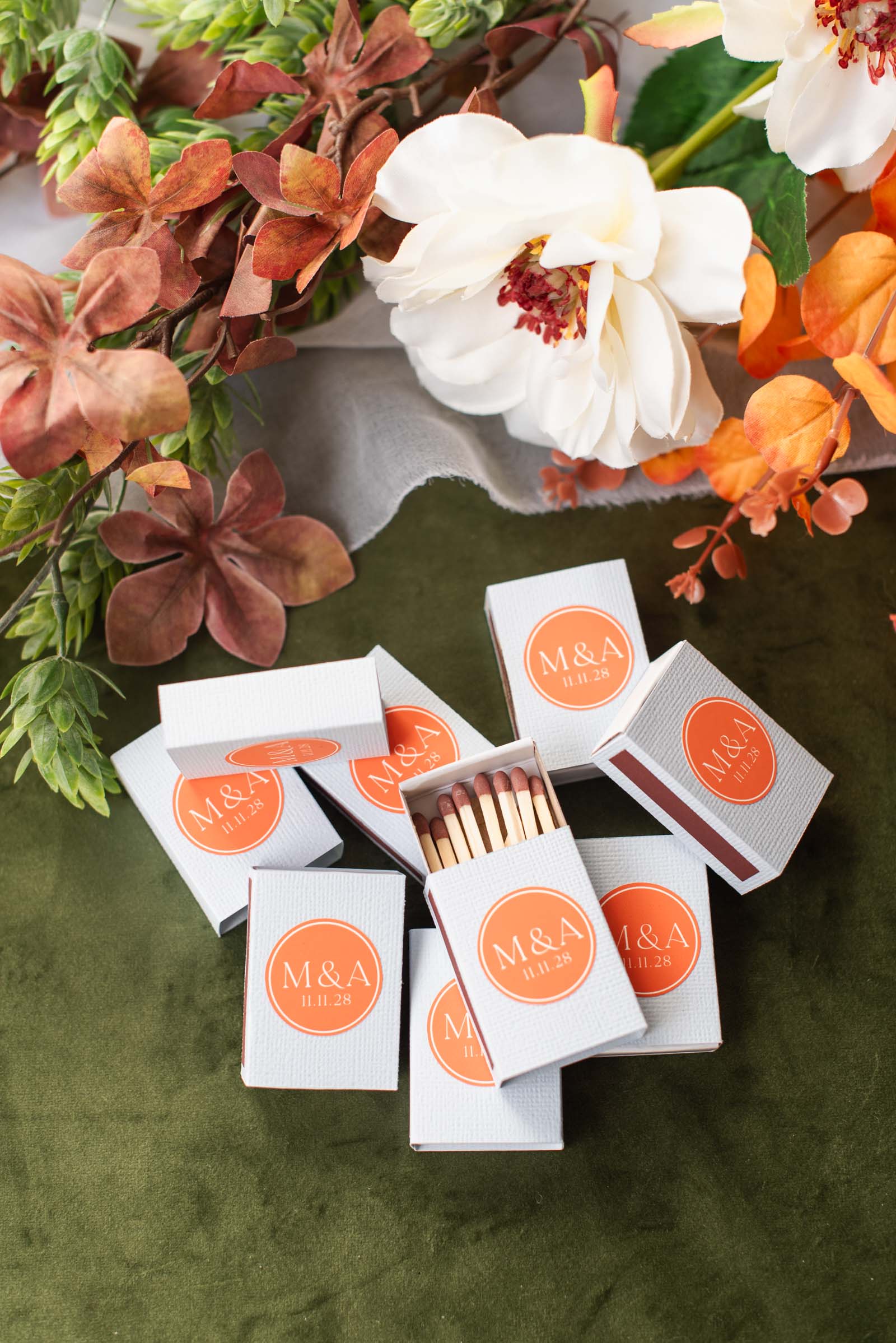 How to make wedding matchbox favors with a Cricut Joy machine