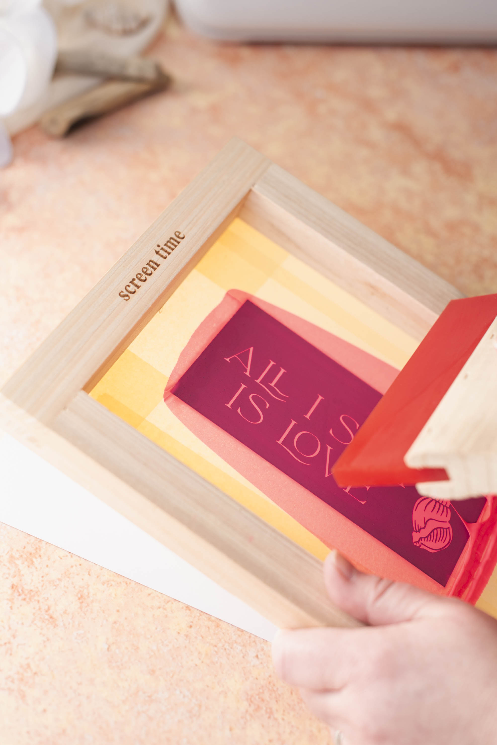 How to screen print with Cricut vinyl stencil