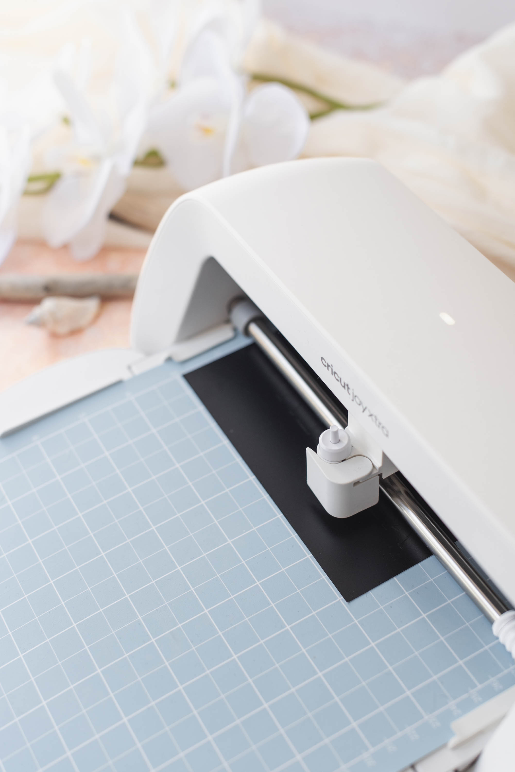 How to screen print with Cricut vinyl stencil