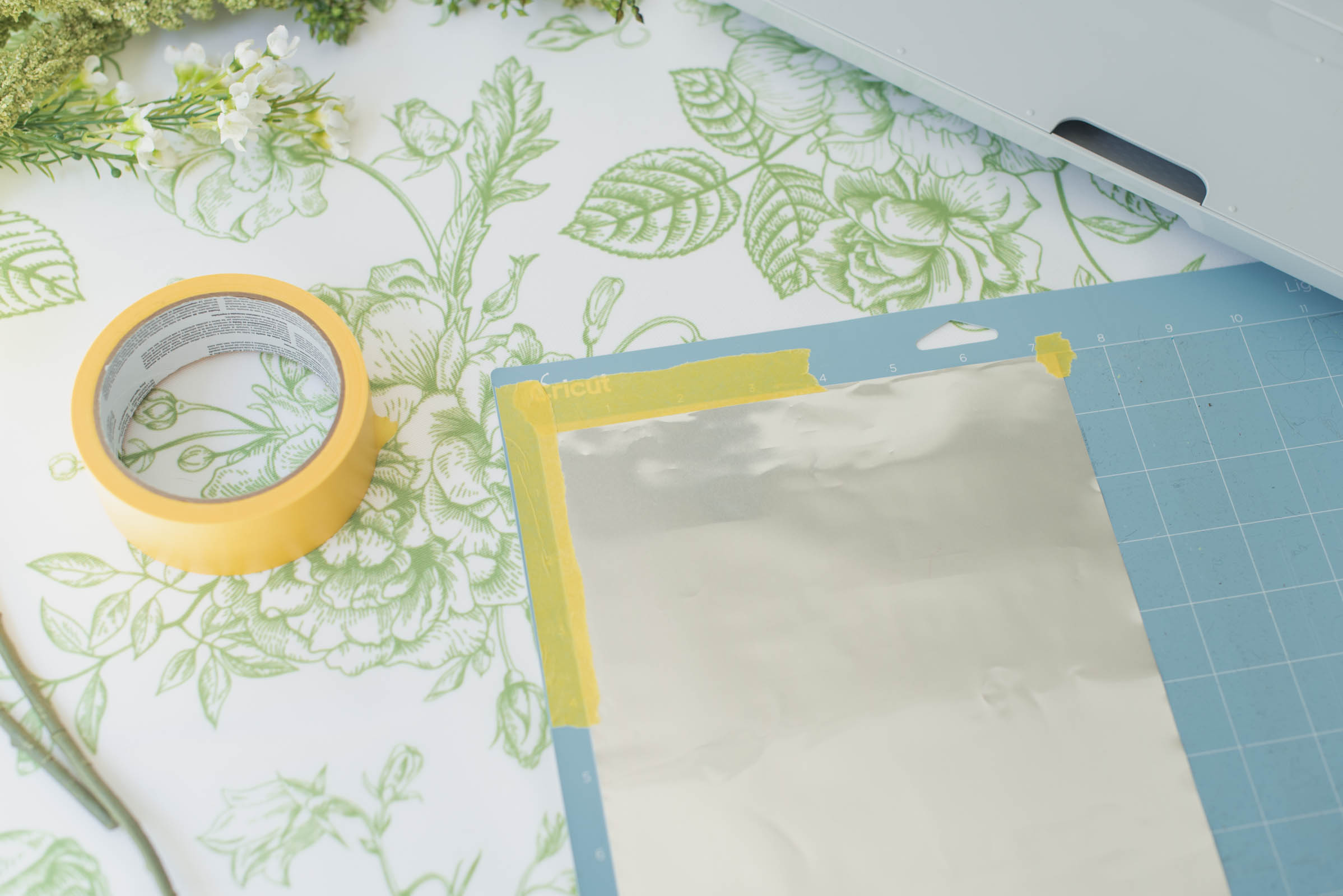 Prepping your cutting mat for best Cricut debossing DIY project