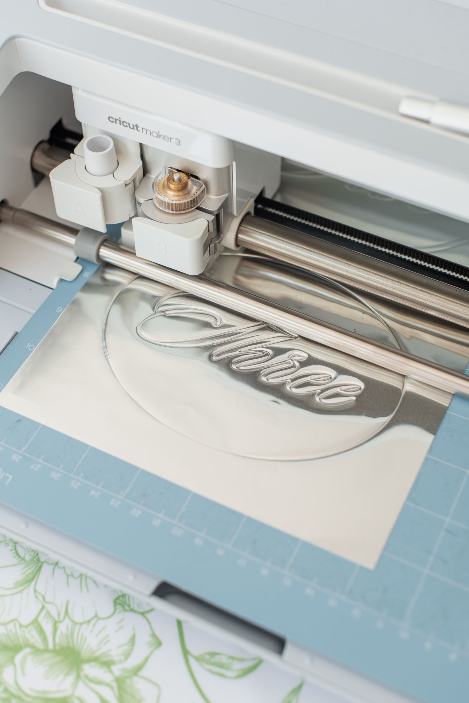 How to deboss silver foil metal sheets