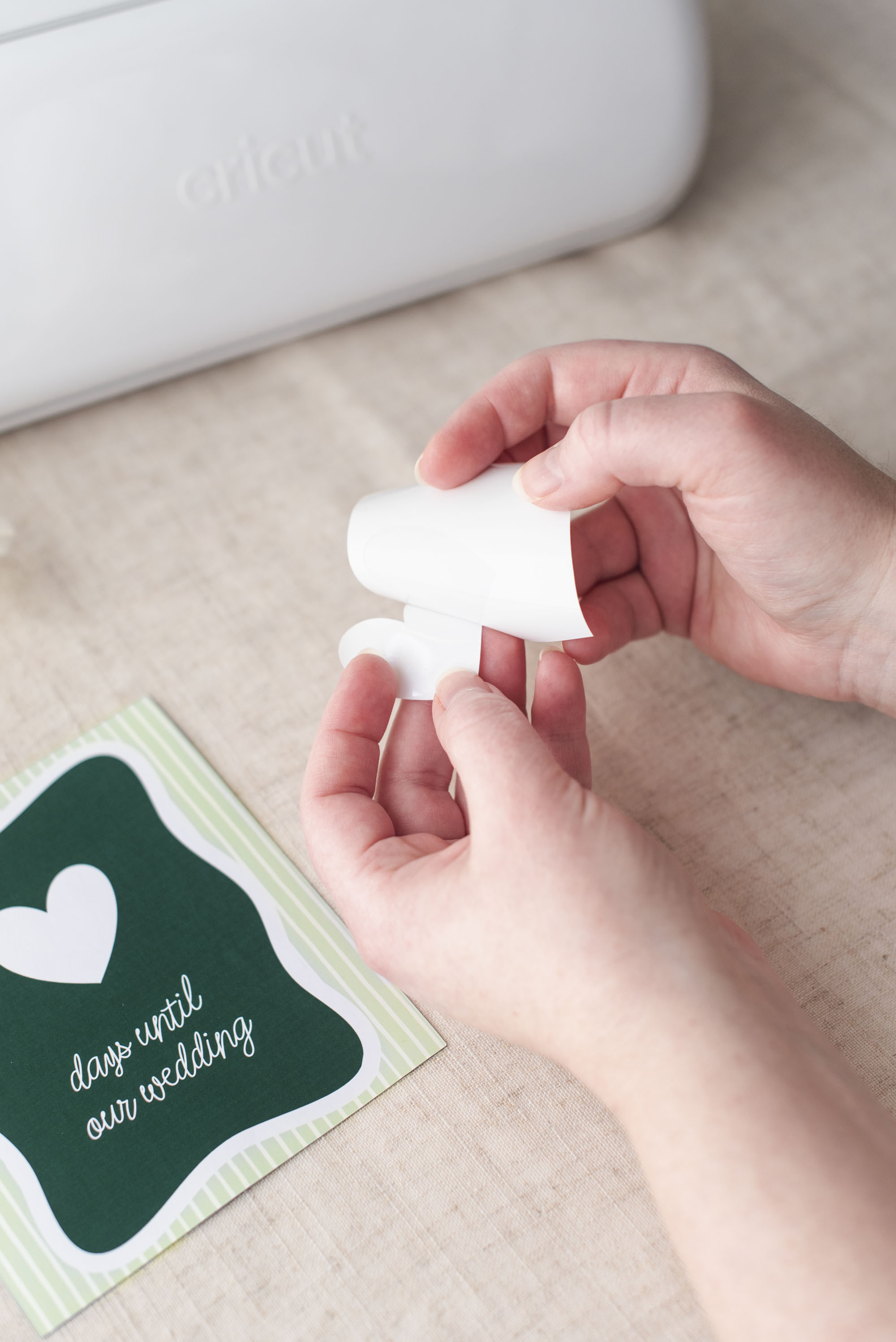 Easy wedding DIY with printable magnet sheets