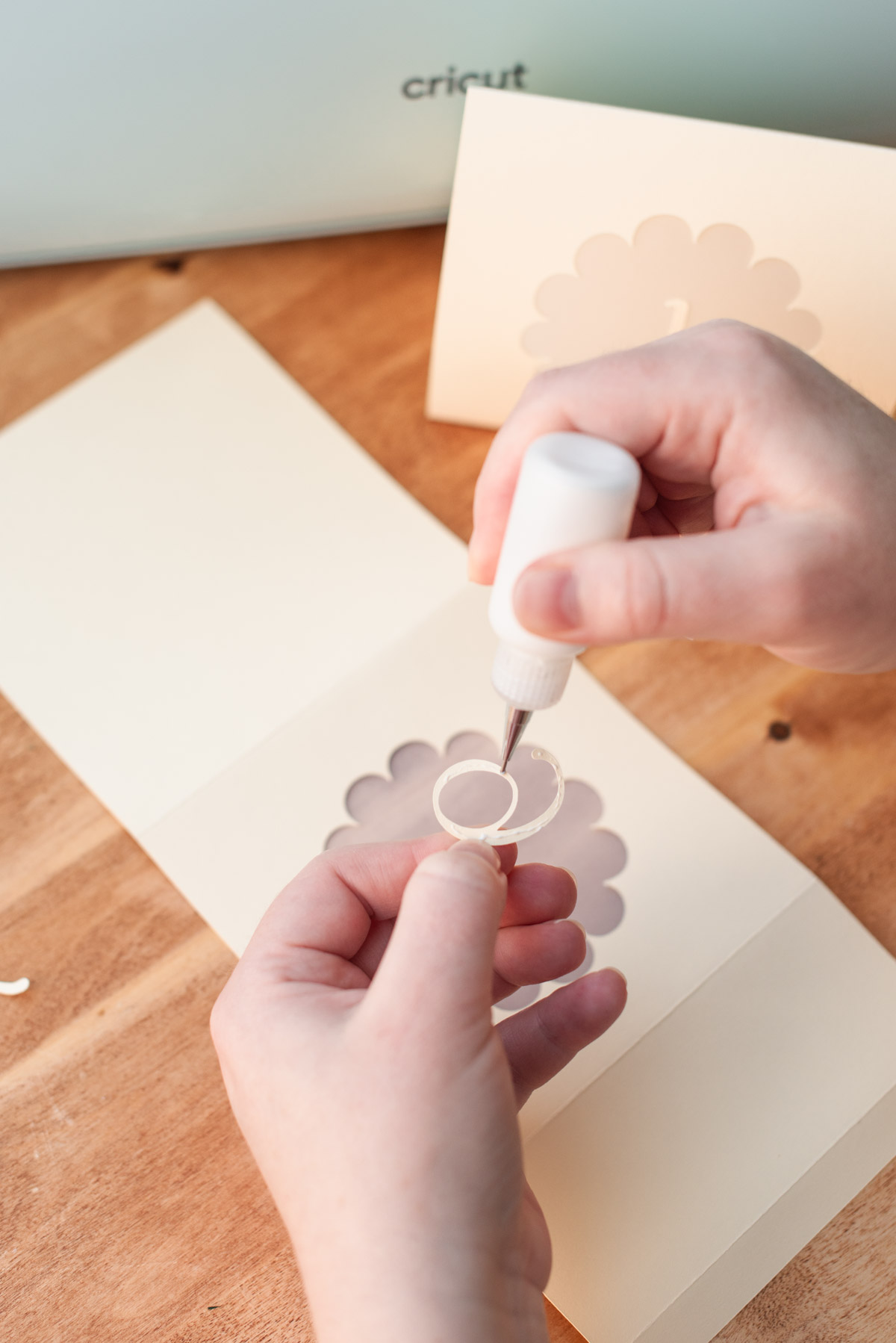 How to make Cricut wedding table numbers