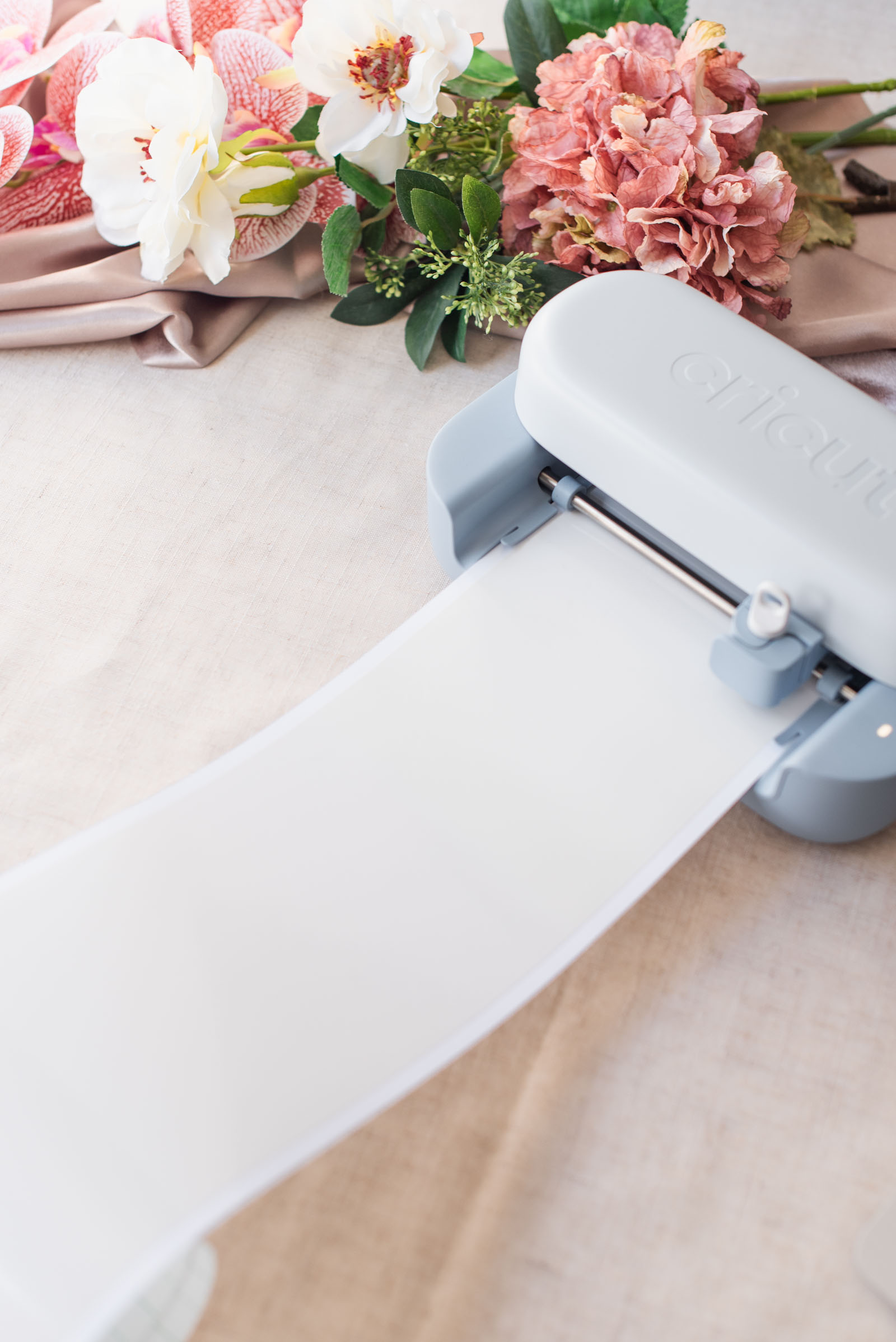 Cutting a large wedding sign design with Cricut Smart Vinyl on a Cricut Joy 2 machine
