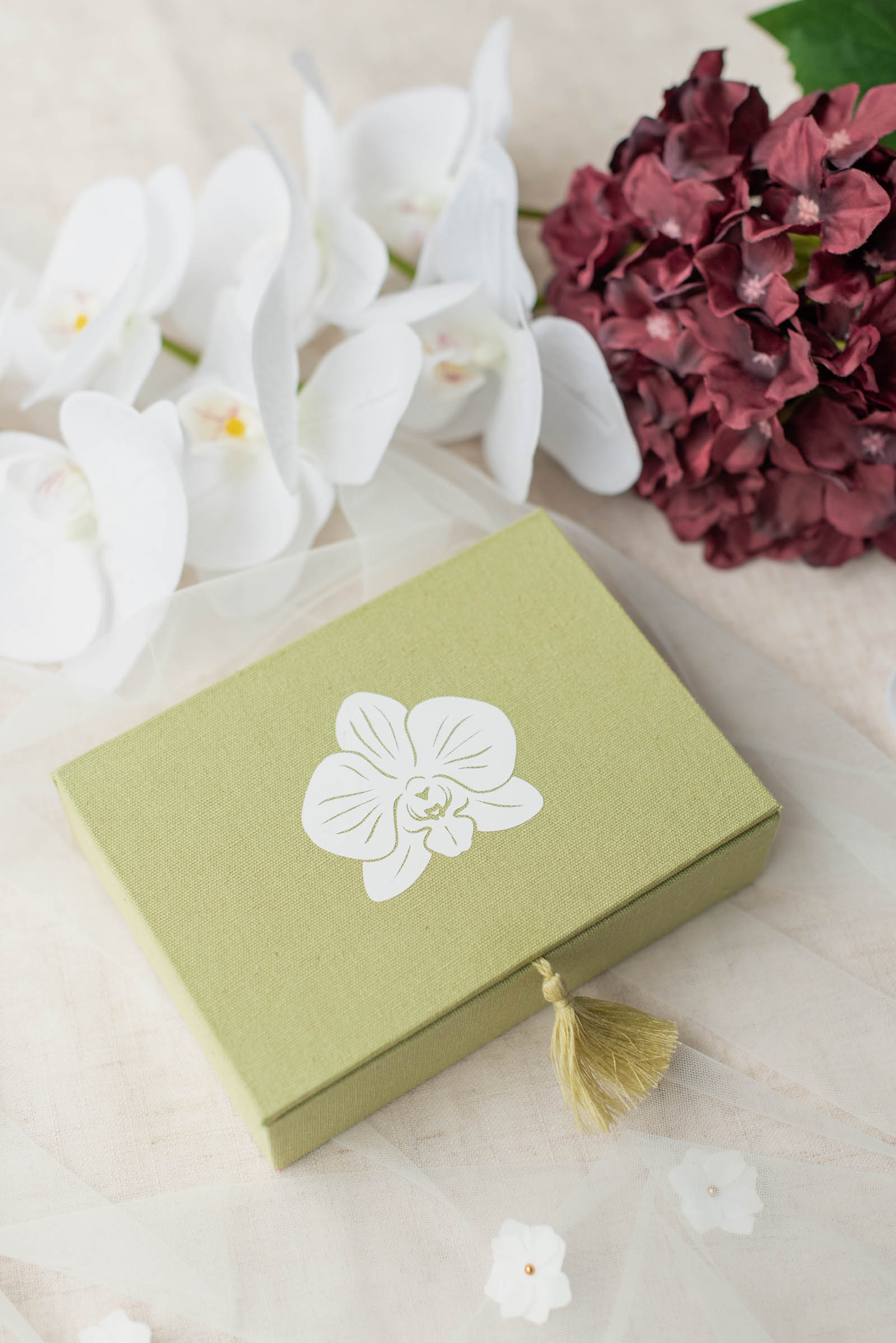 Personalized olive green wedding keepsake box made with a Cricut