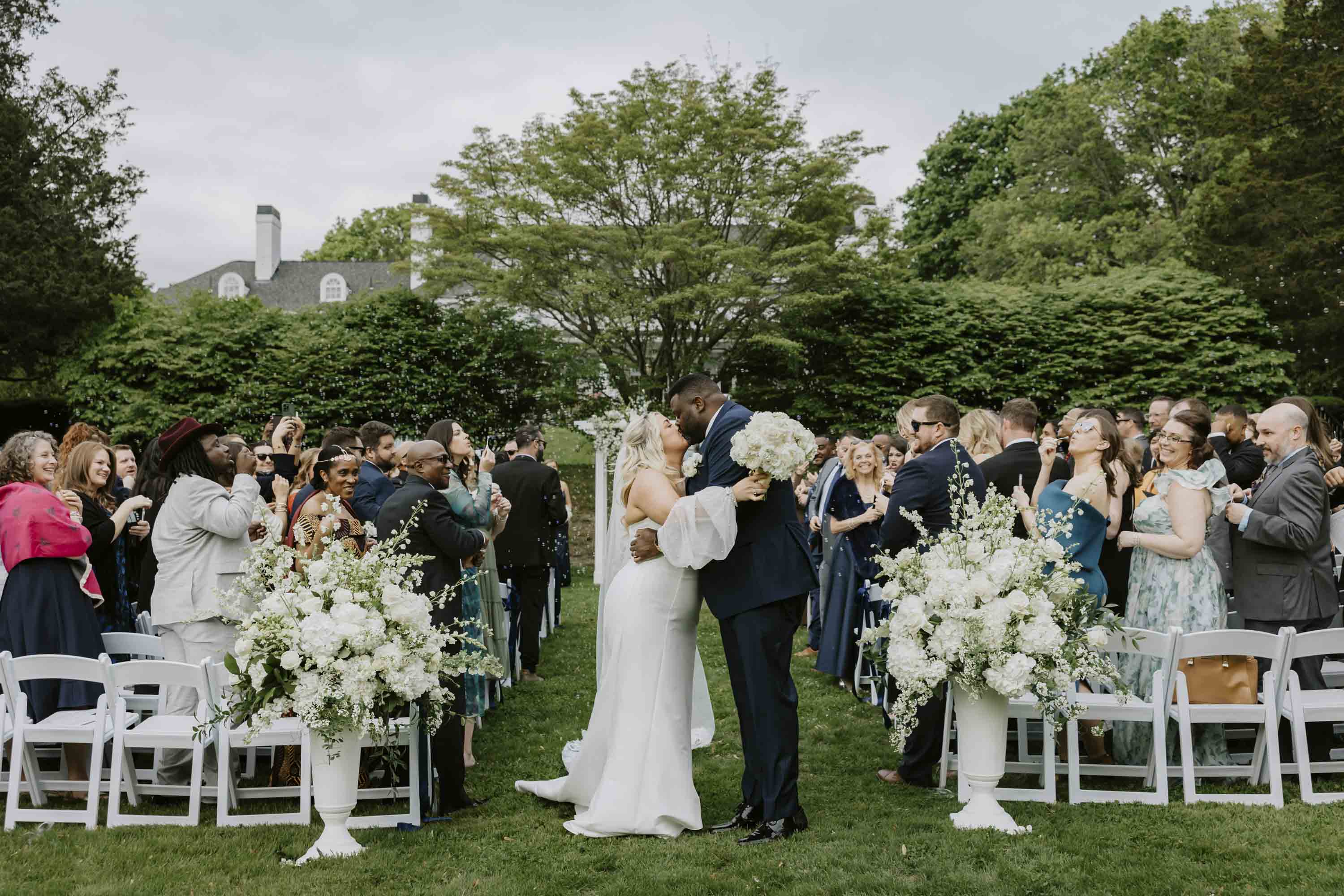 Wedding ceremony at Floriana at the Hellenic Center