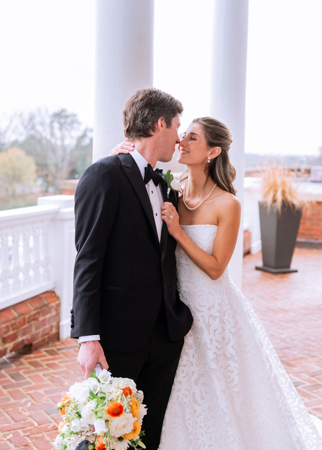 Bride and groom at Country Club of Virginia