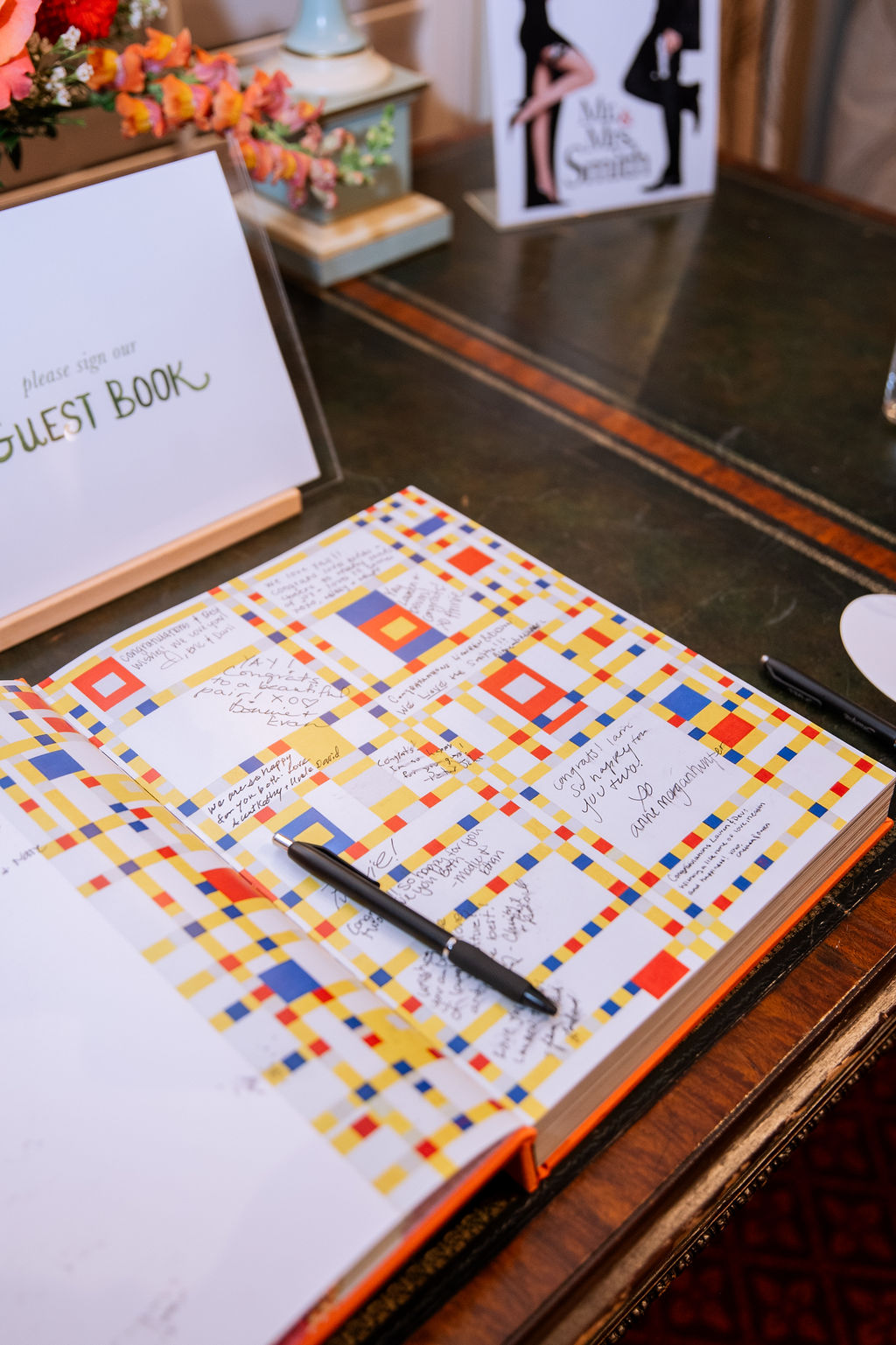 Coffee table art book for wedding guest book idea